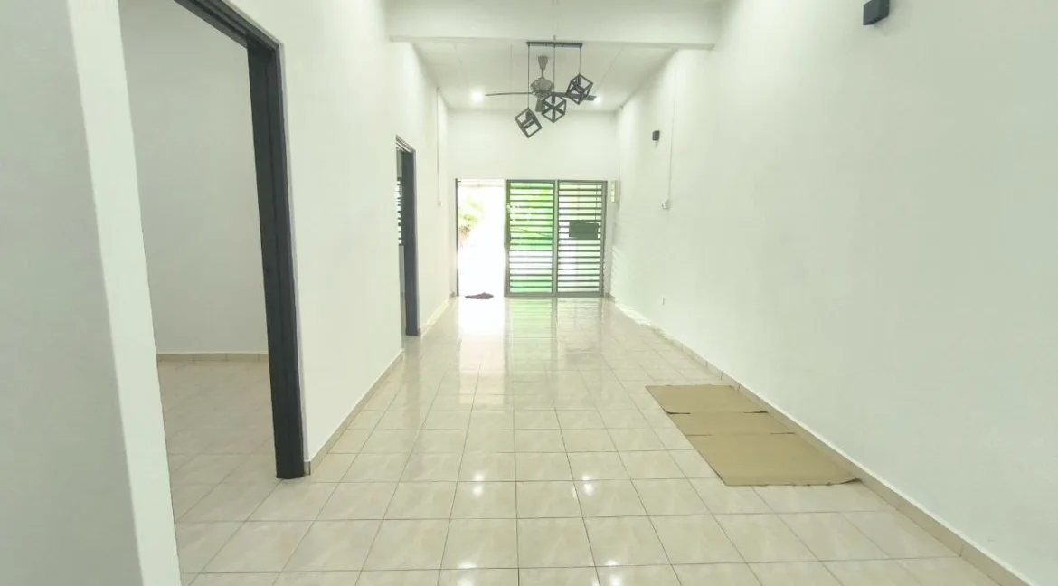 rumah-teres-setingkat-untuk-dijual-di-pengkalan-harmoni-ipoh-07