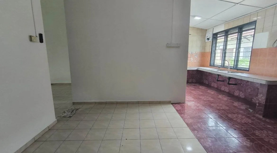 rumah-teres-setingkat-untuk-dijual-di-pengkalan-harmoni-ipoh-10