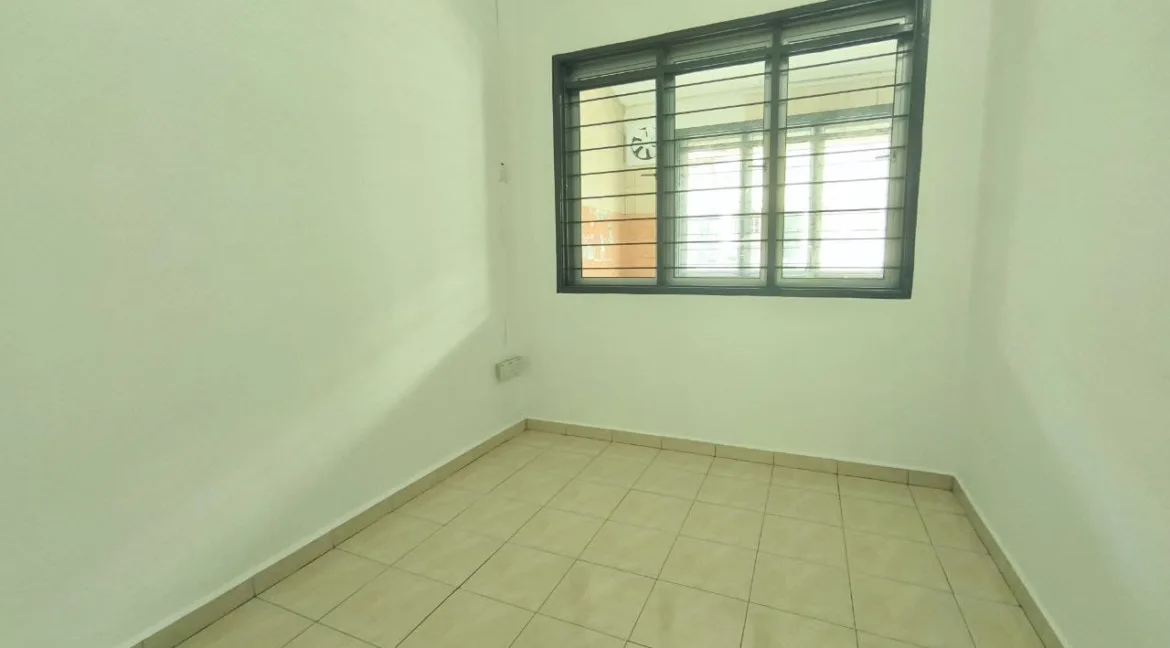 rumah-teres-setingkat-untuk-dijual-di-pengkalan-harmoni-ipoh-14