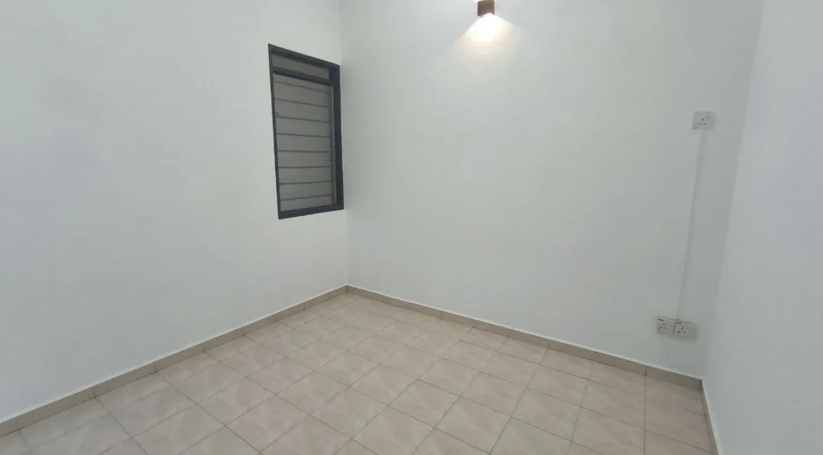 rumah-teres-setingkat-untuk-dijual-di-pengkalan-harmoni-ipoh-15