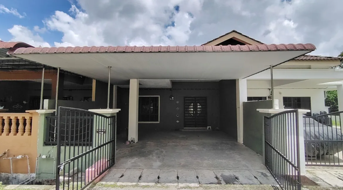 Rumah teres setingkat untuk dijual di Taman Batu Gajah Perdana, Batu Gajah, Perak