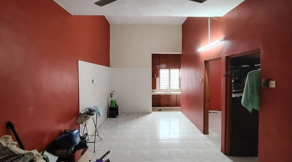 rumah-teres-setingkat-untuk-dijual-di-taman-batu-gajah-perdana-batu-gajah-08
