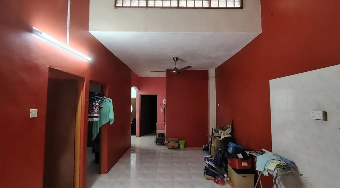 rumah-teres-setingkat-untuk-dijual-di-taman-batu-gajah-perdana-batu-gajah-11