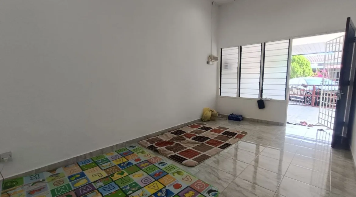 rumah-teres-setingkat-untuk-dijual-taman-anda-ipoh-05