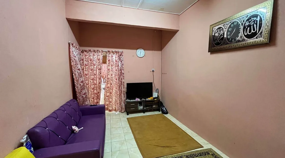 rumah-teres-setingkat-untuk-dijual-taman-bistari-sg-wangi-sitiawan-06