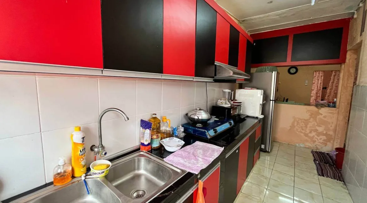 rumah-teres-setingkat-untuk-dijual-taman-bistari-sg-wangi-sitiawan-08