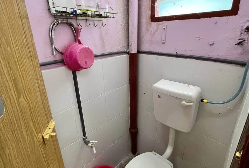 rumah-teres-setingkat-untuk-dijual-taman-bistari-sg-wangi-sitiawan-15