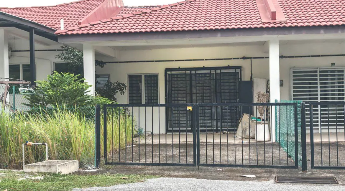 rumah-teres-setingkat-untuk-dijual-taman-kinding-perdana-tanjung-rambutan-02