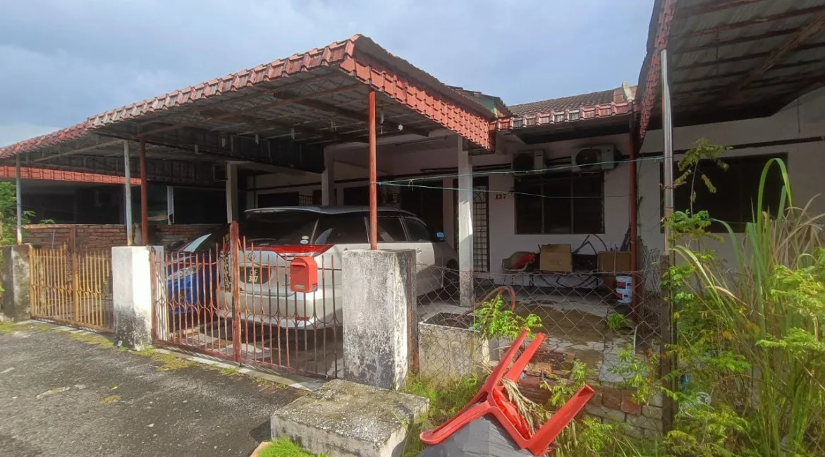 rumah-teres-setingkat-untuk-dijual-taman-seri-megah-ipoh-03