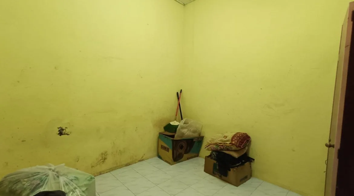 rumah-teres-setingkat-untuk-dijual-taman-seri-megah-ipoh-07