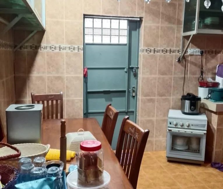 rumah-teres-untuk-dijual-taman-lembah-permai-batu-gajah-06