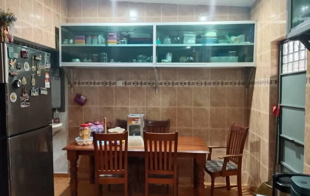 rumah-teres-untuk-dijual-taman-lembah-permai-batu-gajah-08