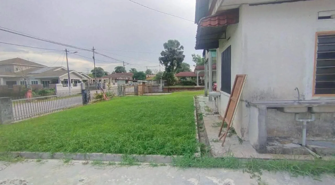 tanah-lot-kediaman-dan-rumah-untuk-dijual-kampung-tengku-hussein-ipoh-04