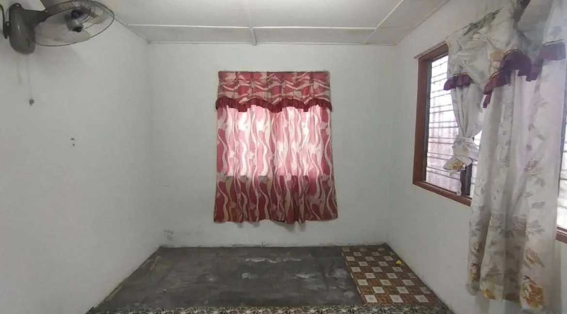tanah-lot-kediaman-dan-rumah-untuk-dijual-kampung-tengku-hussein-ipoh-08