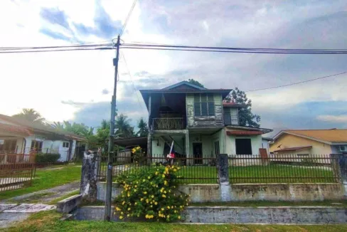 Tanah lot kediaman berserta rumah untuk dijual di Kampung Tengku Hussein, Ipoh, Perak