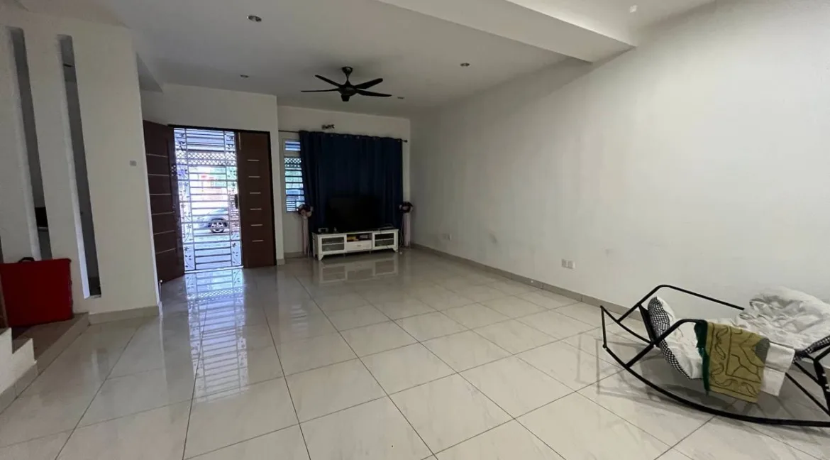 teres-2-tingkat-untuk-dijual-taman-meru-perdana-2-ipoh-08