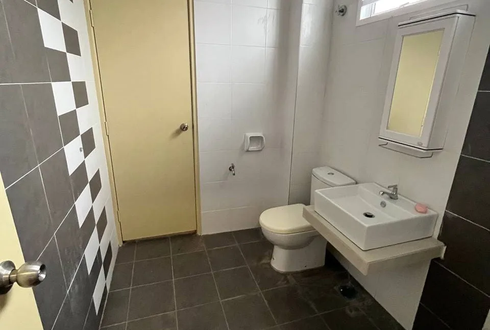 teres-2-tingkat-untuk-dijual-taman-meru-perdana-2-ipoh-10