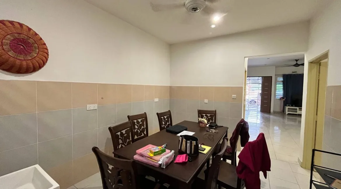 teres-2-tingkat-untuk-dijual-taman-meru-perdana-2-ipoh-22