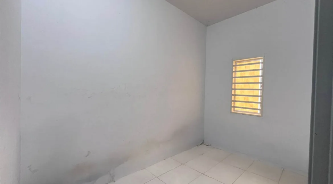 teres-setingkat-untuk-dijual-di-taman-mahkota-kampar-12