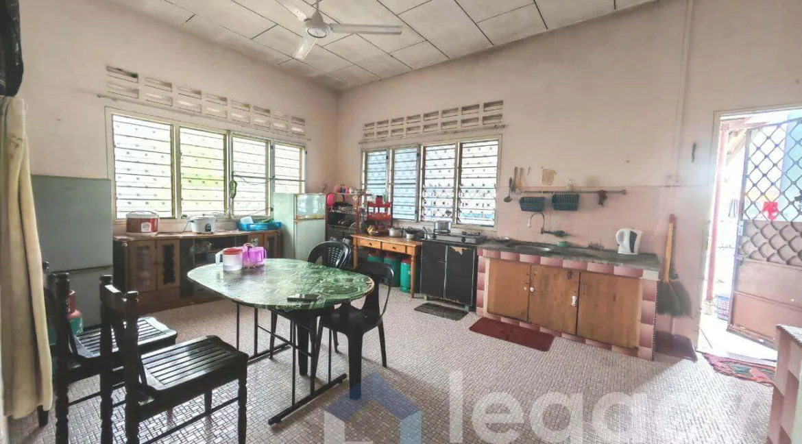 banglo-untuk-dijual-di-jalan-expo-kamunting-16