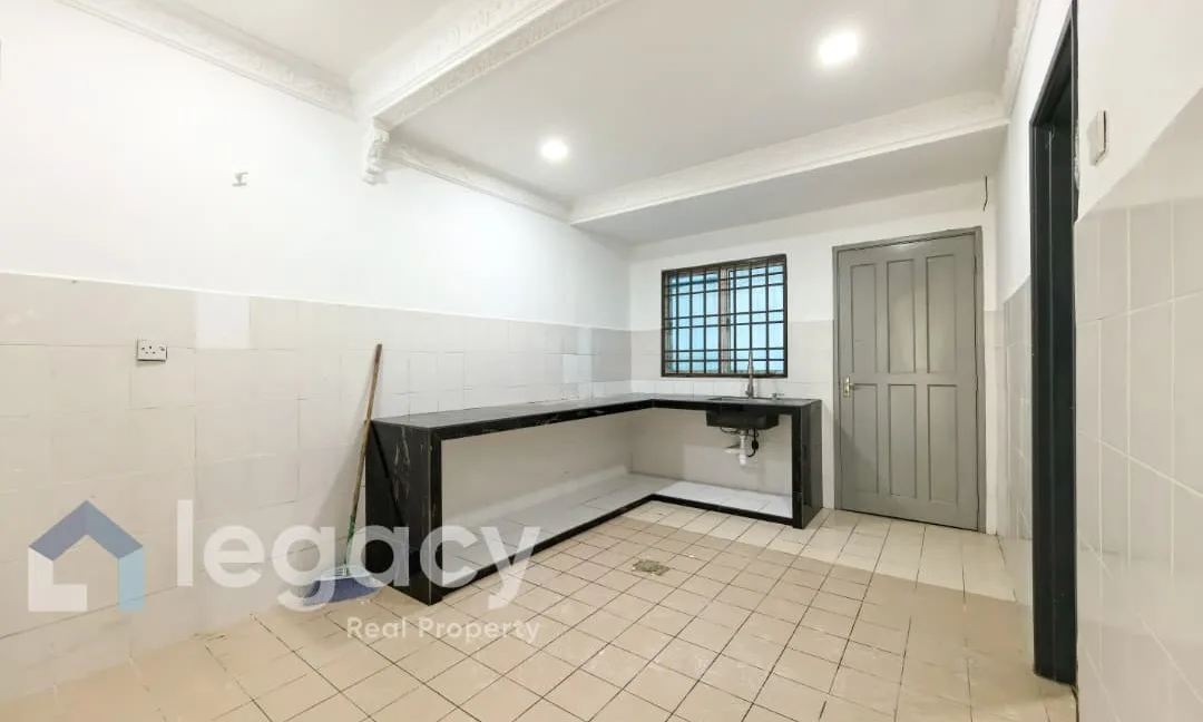 rumah-teres-2-tingkat-untuk-dijual-taman-pakatan-jaya-ipoh-07