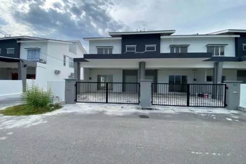 Rumah teres 2 tingkat untuk dijual di Taman Tualang Baru, Tanjung Tualang, Perak