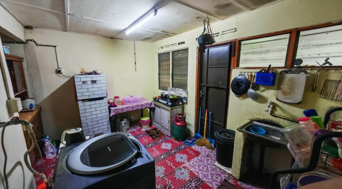 rumah-teres-dua-tingkat-untuk-dijual-taman-maju-rapat-ipoh-09
