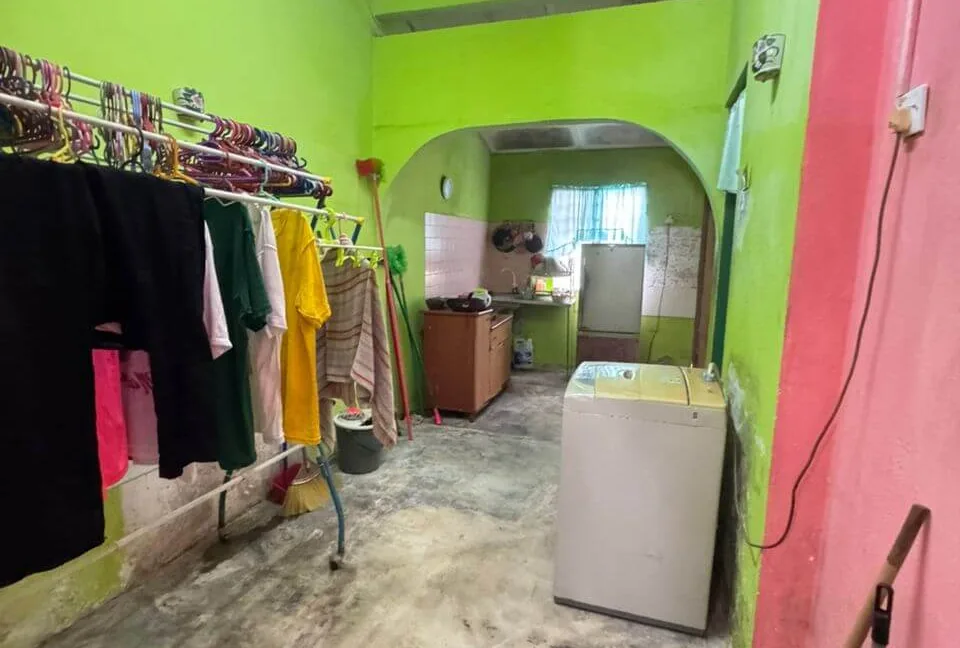 rumah-teres-setingkat-untuk-dijual-di-taman-bagus-taman-perpaduan-tambun-11