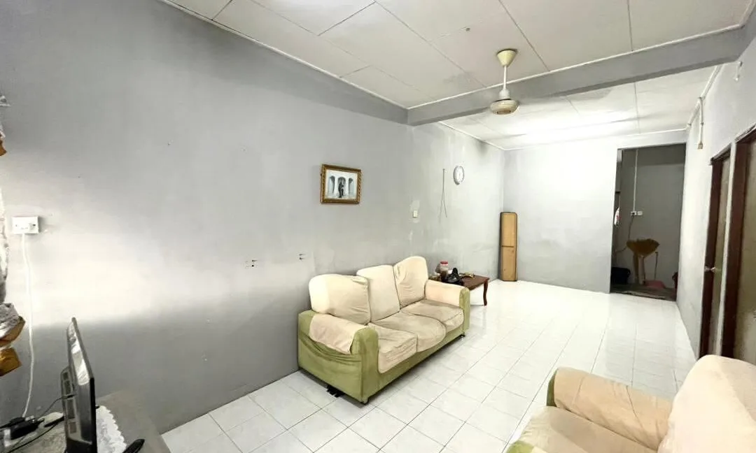 rumah-teres-setingkat-untuk-dijual-gerbang-tanjung-permai-ulu-kinta-07
