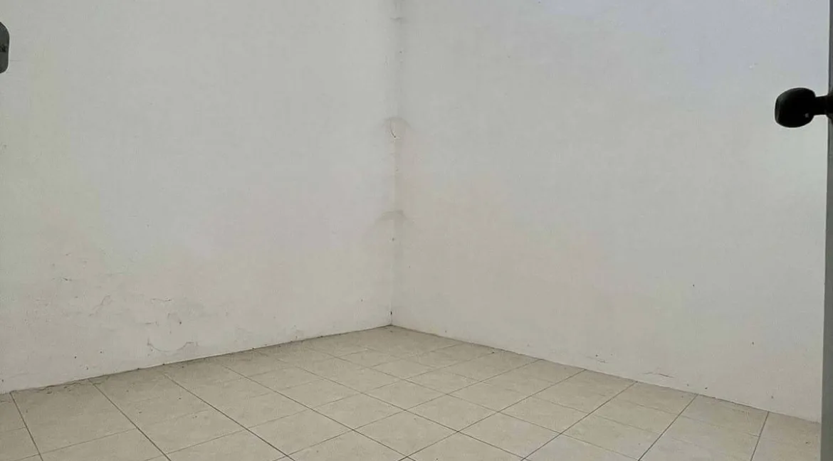 rumah-teres-setingkat-untuk-dijual-taman-pengkalan-timah-ipoh-11