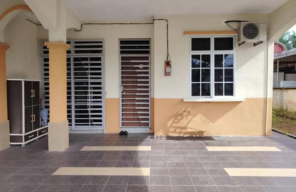 semi-d-untuk-dijual-taman-menteri-selama-02
