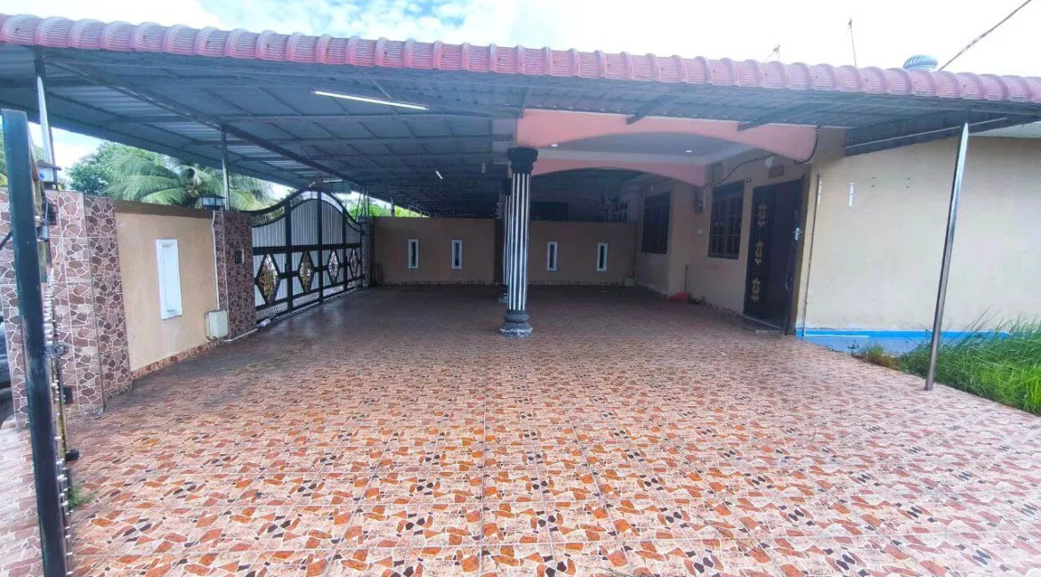 teres-setingkat-corner-lot-untuk-dijual-taman-fasa-2h-seri-manjung-06