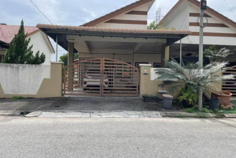 Teres Setingkat End Lot untuk dijual di Taman Puncak Bougainvillea, Kuala Kangsar, Perak