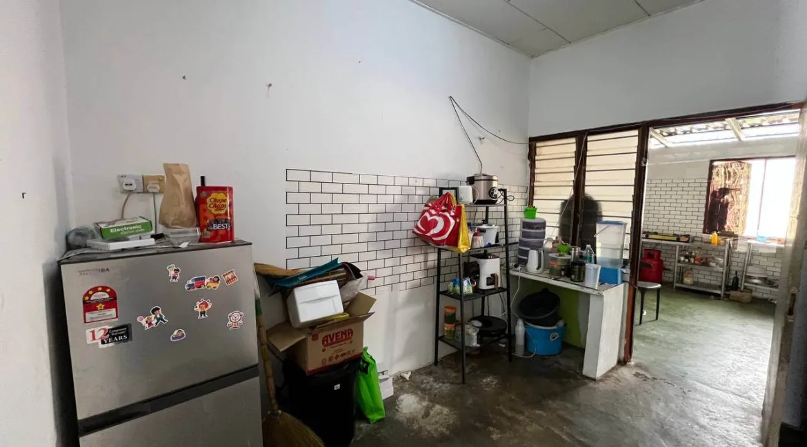teres-setingkat-untuk-dijual-gerbang-tanjung-permai-ulu-kinta-12