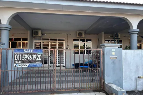 Teres Setingkat Untuk Dijual Di Taman Desa Bernam Indah, Hutan Melintang