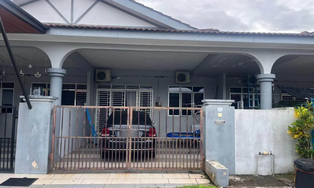 Teres Setingkat Untuk Dijual Di Taman Desa Bernam Indah, Hutan Melintang