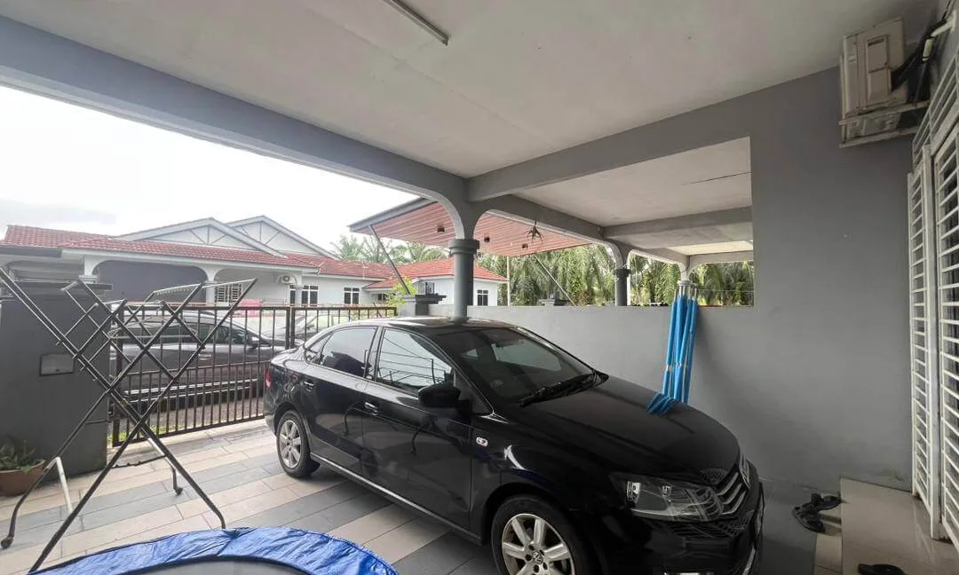 teres-setingkat-untuk-dijual-taman-desa-bernam-indah-hutan-melintang-04