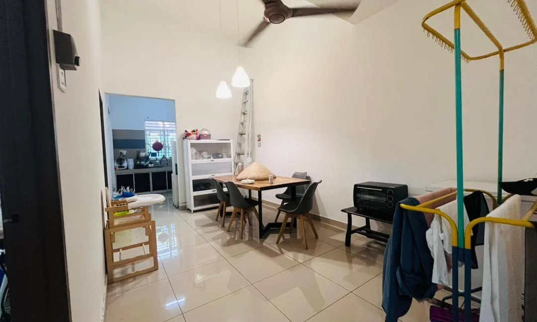 teres-setingkat-untuk-dijual-taman-desa-bernam-indah-hutan-melintang-10