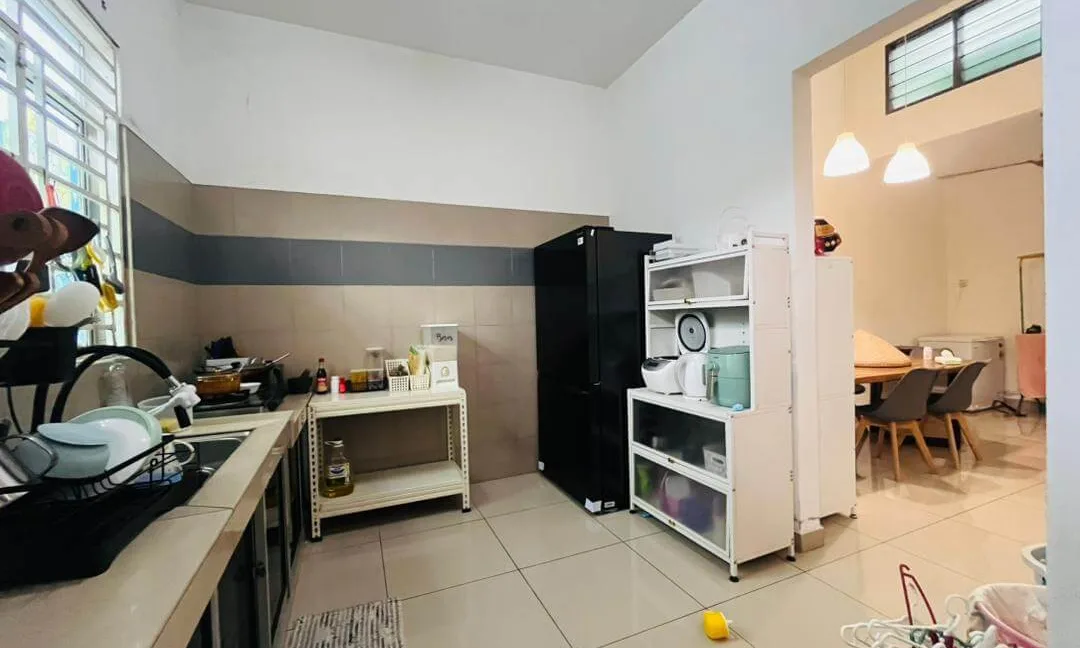 teres-setingkat-untuk-dijual-taman-desa-bernam-indah-hutan-melintang-14