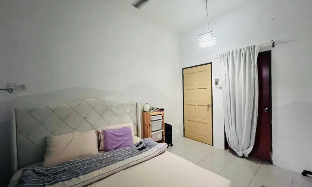 teres-setingkat-untuk-dijual-taman-desa-bernam-indah-hutan-melintang-15