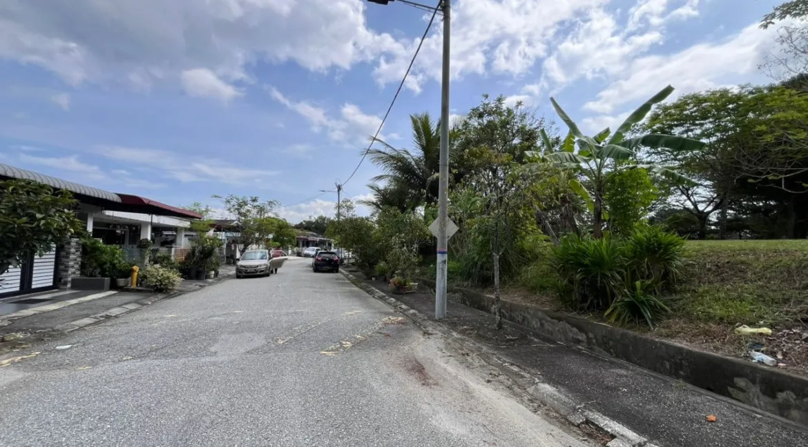 teres-setingkat-untuk-dijual-taman-meru-perdana-ipoh-06