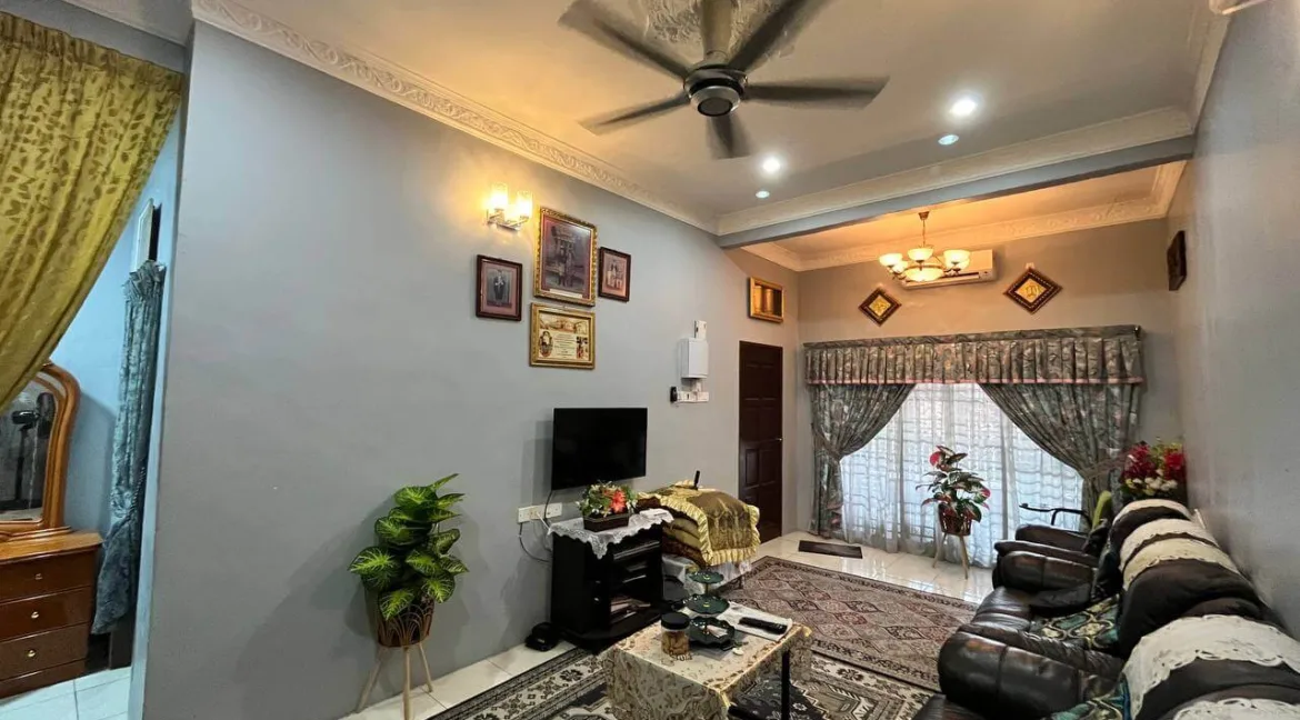 teres-setingkat-untuk-dijual-taman-metro-pengkalan-batu-gajah-24