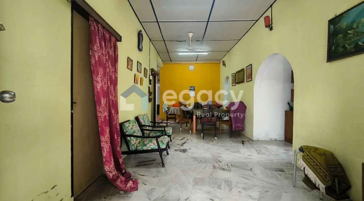 banglo-setingkat-untuk-dijual-kampung-serdang-sitiawan-12