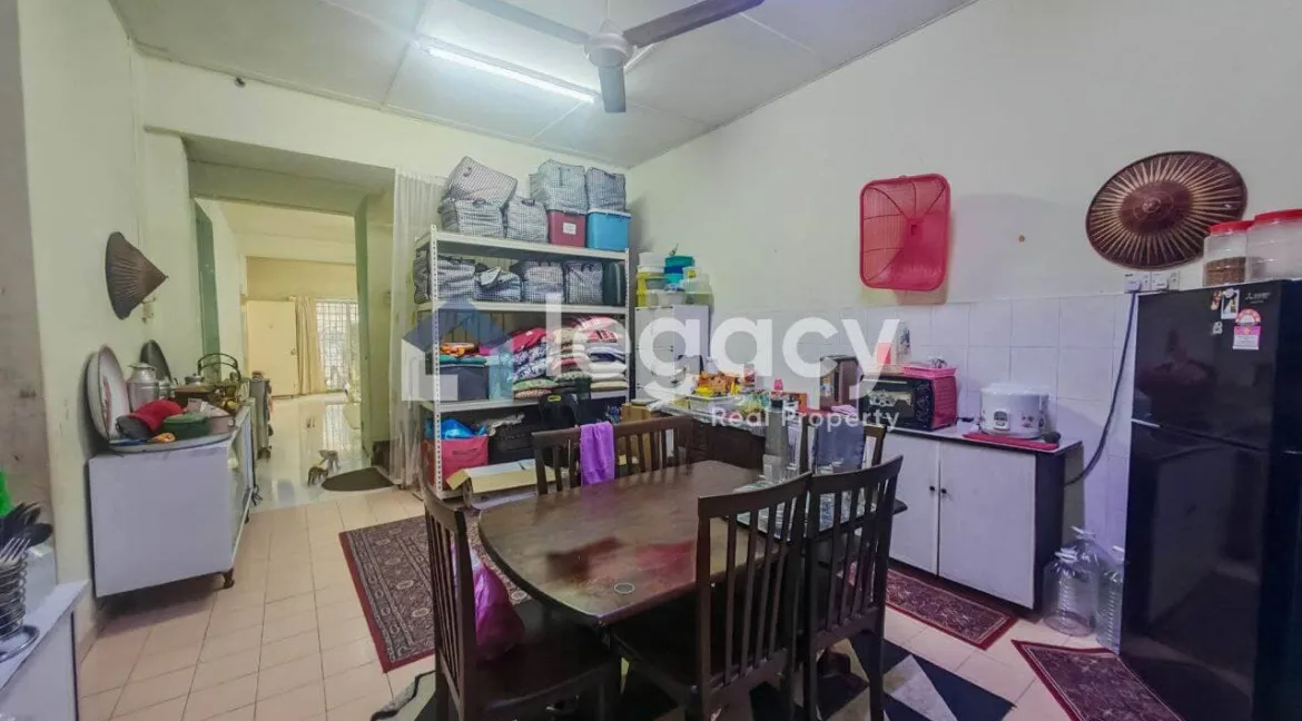 semi-d-1-setengah-tingkat-untuk-dijual-taman-desa-manjung-raya-seri-manjung-13