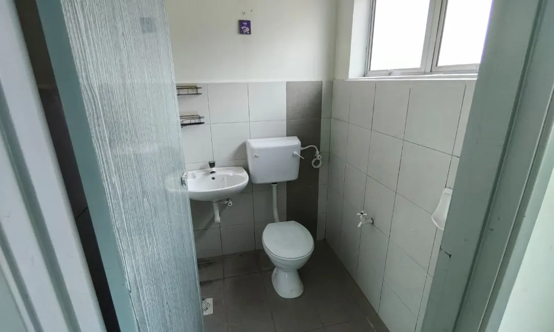 semi-d-setingkat-untuk-dijual-bemban-indah-batu-gajah-08