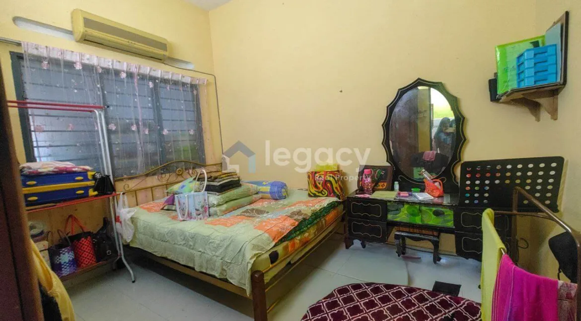 teres-2-tingkat-untuk-dijual-taman-cahaya-teluk-intan-09