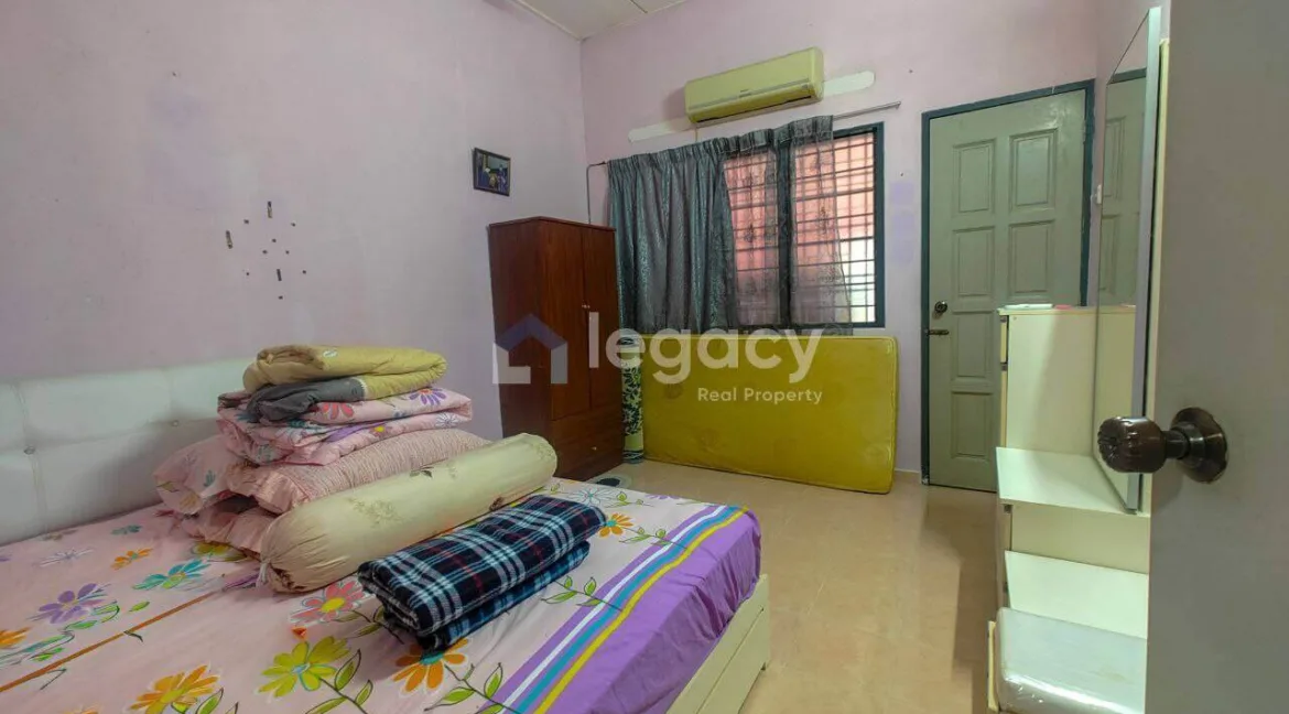 teres-2-tingkat-untuk-dijual-taman-cahaya-teluk-intan-18