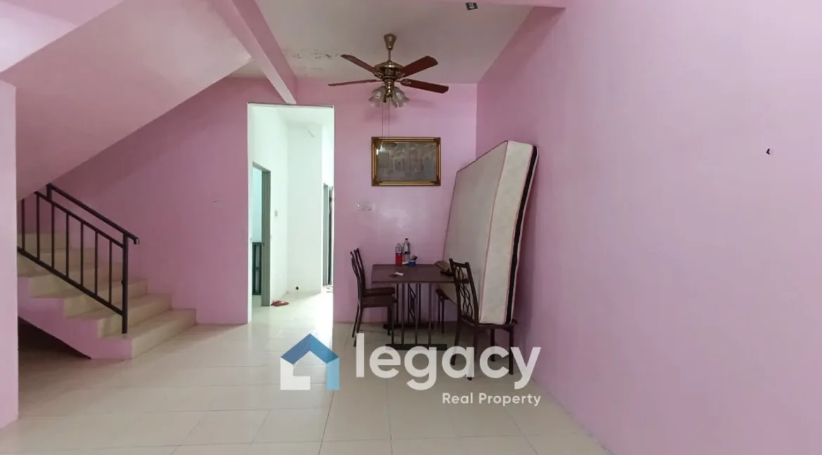 teres-2-tingkat-untuk-dijual-taman-kamunting-setia-kamunting-08