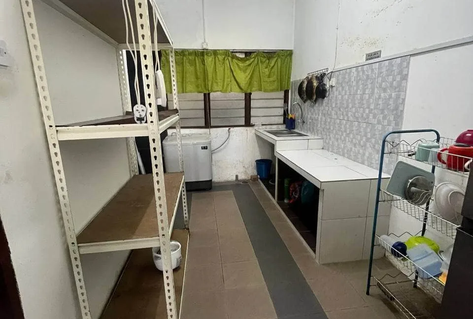 teres-2-tingkat-untuk-dijual-taman-rakyat-kamunting-07