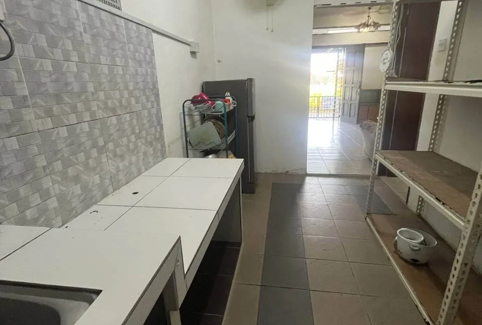 teres-2-tingkat-untuk-dijual-taman-rakyat-kamunting-08